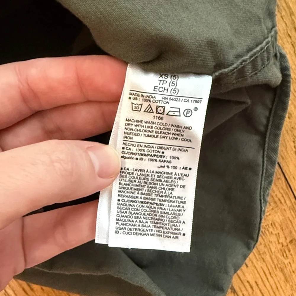 Old Navy Olive Green Button Down Shirt XS 100% Cotton EUC